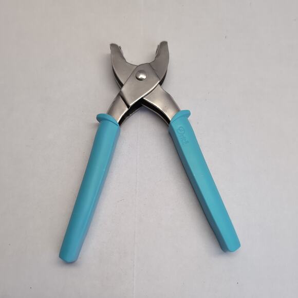 Dritz Eyelet Pliers #574 - Picture 5 of 8